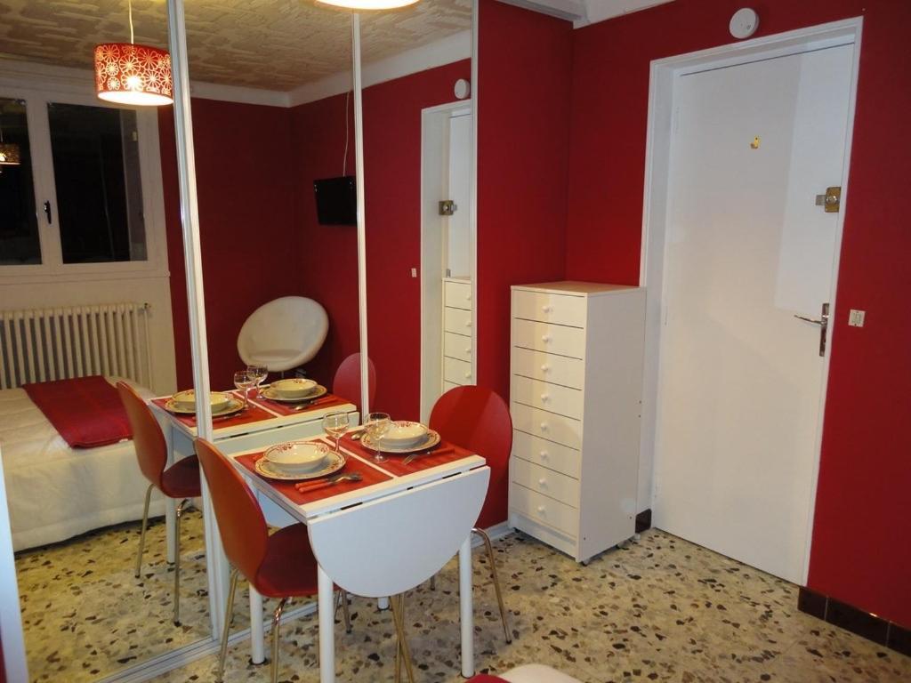 Studio Framboise Proche Paris Et Disneyland Gagny Zewnętrze zdjęcie